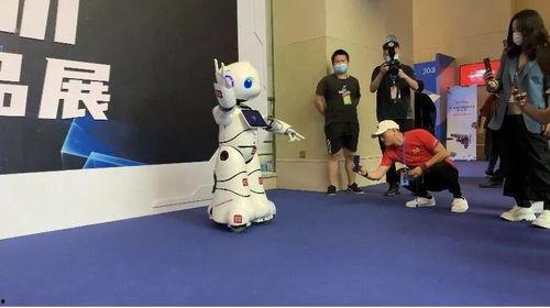 天爱夫妇朋友爆料视频,甜蜜背后的故事  第2张